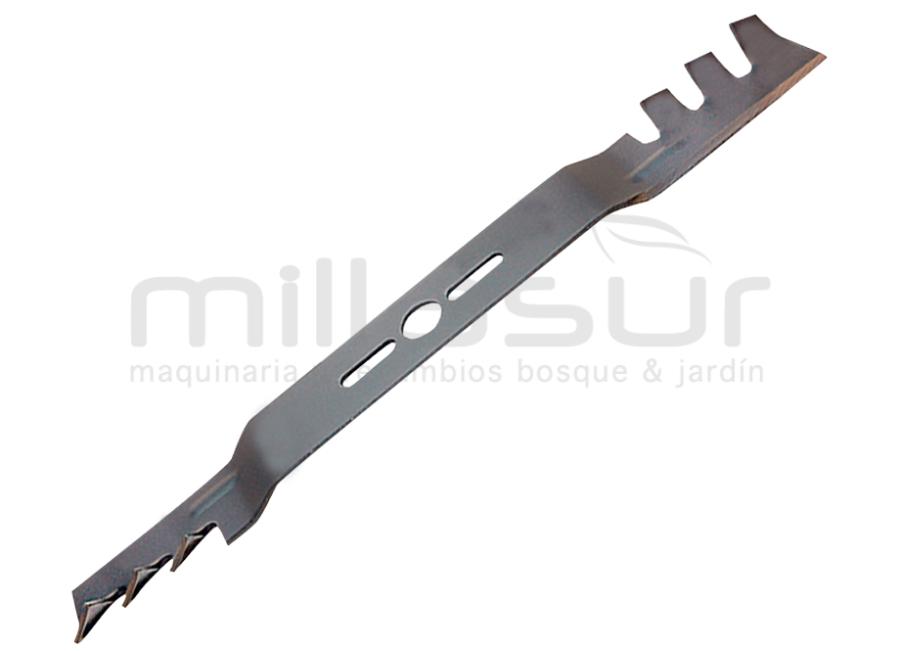 LÂMINA UNIVERSAL 559MM COM ALTURA E ABAS DE TRITURAÇÃO