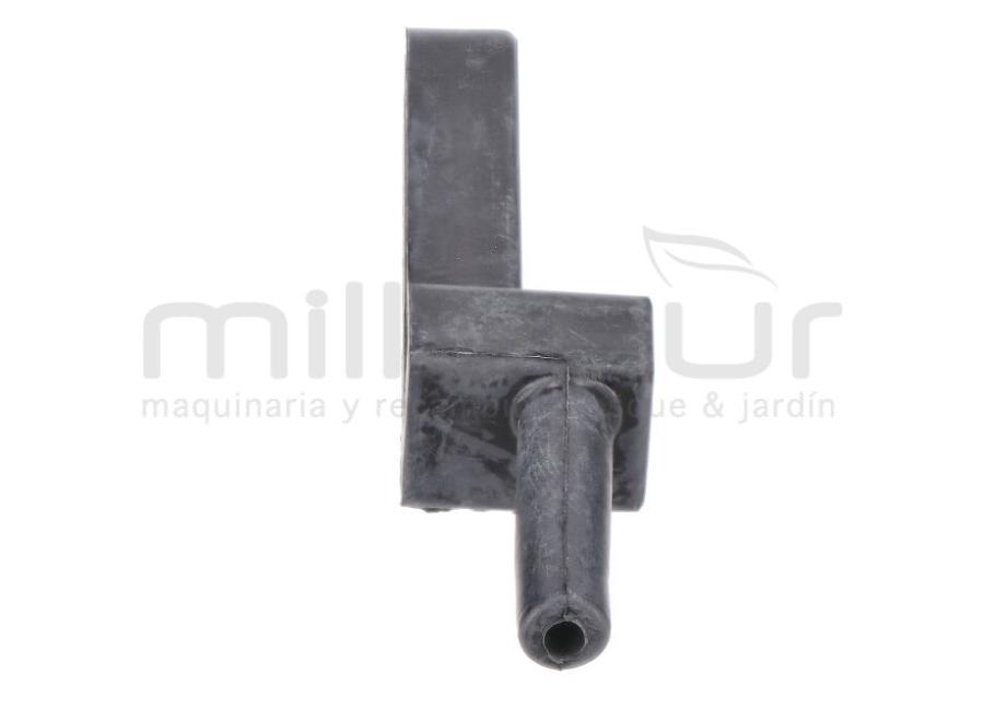TUBO SURTIDOR BOMBA DE ACEITE D26C-PA (71)